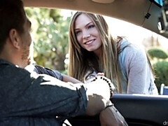 Grote kont, Grote lul, Grote mammen, Pijpbeurt, Auto, Hondjeshouding, Geld, Tiener