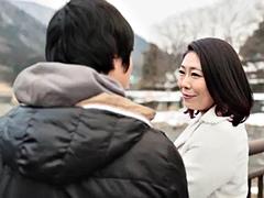 Amateur, Gros seins, Sucer une bite, Branlette thaïlandaise, Japonaise, Mature, Nénés, Épouse