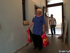 Beauté, Gros seins, Blonde, Sucer une bite, Masturbation, Mature, Maman, Belle mère