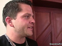 Anal, Verga grande, Mamada, Madura, Maduro, Madres para coger, Mamá, Gritar