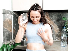 18 ans, Brunette brune, En gros plan de très près, Masturbation, Orgasme, Chatte, Russe, Nénés