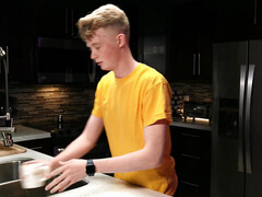 Большие сиськи, Блондинки, Член, Мужья, Натуральные сиськи, Киски, Мачеха, Сюрприз