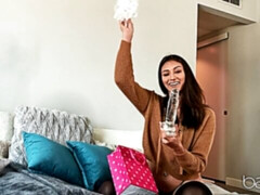 デカ尻, 茶髪の, 目瞪口呆, 手コキする, 下着, ストッキング, ストリッピング, ウェブカメラ