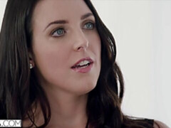 Gros cul, Gros seins, Sucer une bite, Brunette brune, En levrette, Branlette thaïlandaise, Léchez, Rasée