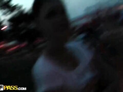 Анальный секс, Минет, Брюнетки, Член, Зрелые, На природе, На публике, Молоденькие