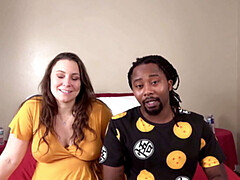 Chambre à dormir, Grosse bite, Gros seins, Noire, Blonde, En levrette, Branlette thaïlandaise, Mère que j'aimerais baiser