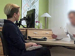 Sucer une bite, Tchèque, Doigter, Première fois, Léchez, Argent, Bureau, Adolescente