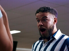 Anal, Grosse bite, Bâillonner, Hard, Talons, Transsexuelle, Fessée, Nénés