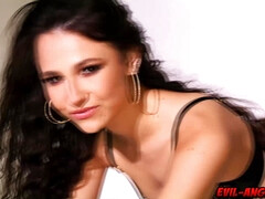 Anaal, Pijpbeurt, Universiteit, Diep in de keel, Ondergoed, Natuurlijke tieten, Tieten likken, Speelgoed