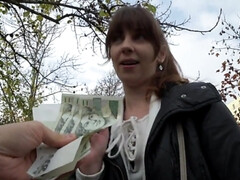 Amateur, Brunette brune, Tir de sperme, Faciale, Femelle, Pov, Adolescente, Nénés