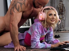 Любители, Блондинки, Минет, Сперма на лице, Затыкание рта, Пирсинг, Киски, Сиськи