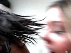 Blond, Bruinharig, Slaapzaal, Sperma in gezicht, Groep, Latijnse vrouw, Slipje, Geschoren