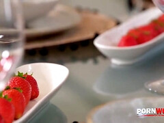 In den arsch, Schönheit, Grosser schwanz, Klassisch, Süss, Doppelpenetration, Titten, Spielzeuge