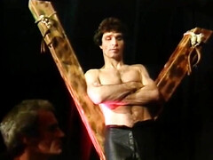 Blonde, Sucer une bite, Faciale, Rugueux, Plan cul à trois, Rétro ancien