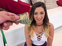 Анальный секс, Большой член, Брюнетки, В машине, Кончили внутрь, Секс без цензуры, Латиноамериканки, Деньги