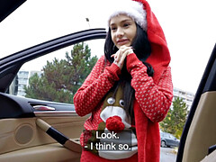 18 jaar, Enthousiasteling, Geld, Doordringend, Gezichtspunt, Mager, Tatoeage, Tiener