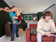 18 jaar, Enthousiasteling, Aziatisch, Pijpbeurt, Bruinharig, Koreaans, Tiener