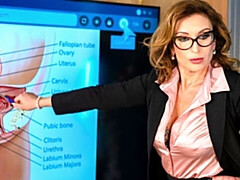 Grosser arsch, Grosser schwanz, Grosse titten, Blasen, Hundestellung, Reif, Milf, Muschi