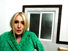 Amerikanisch, Grosser schwanz, Blondine, Blasen, Geile alte tussi, Massage, Sohn, Schlucken