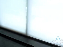 Strand, Bruinharig, Vingeren, Hd, Latijnse vrouw, Roken, Tatoeage, Tieten likken