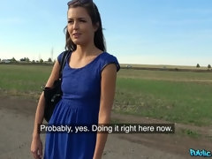 Cul, Brunette brune, Tchèque, En levrette, Branlette thaïlandaise, Seins naturels, De plein air, Public