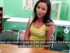 Любители, Измена, Кончили внутрь, Доктор, В офисе, Киски, Униформа, Подглядывание