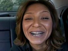 フェラチオ, 茶髪の, 車, カップル, 手コキする, 淫乱熟女, オイル, 馬乗り