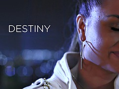 Arschlecken, Schwarz, Blasen, Aufs gesicht abspritzen, Interrassisch, Lecken, Lingerie, Titten