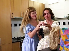 Aisselle, Lécher le cul, Fétiche, Poilue, Hd, Lesbienne, Léchez, Chatte