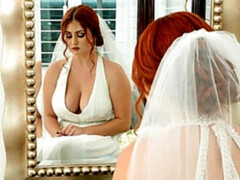 Grote kont, Grote mammen, Pijpbeurt, Hondjeshouding, Jurk, Handbeurt, Moeder die ik wil neuken, Natuurlijke tieten