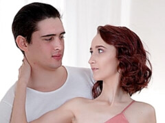 Amateur, Mamada, Morena, Estilo perrito, Tetas naturales, Afeitado, Adolescente, Tetas