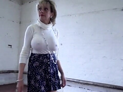 Gros seins, Blonde, Britannique, Mature, Mamelons, Orgasme, Softcore, Jarretelles