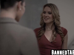 Blondine, Blasen, Braunhaarige, Spermaladung, Hardcore, Taboo, Flotter dreier, Titten