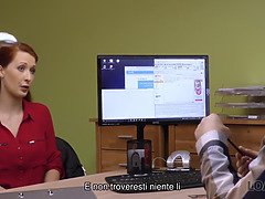 Auditie, Grote mammen, Oudere vrouw, Geld, Natuurlijke tieten, Roodharige vrouw, Stiefmoeder, Tiener