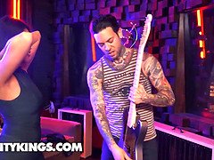 アナル, アジア人, デカ尻, 中出し, Hd, 自然山雀, コキ, 剃毛