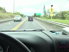 Blondine, Blasen, Sperma im mund, Kleid, Fingern, Freundin, Orgasmus, Pov