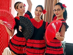 Cul, Gros cul, Sucer une bite, En levrette, Robe, Groupe, Orgie, Adolescente