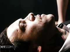 Kont, Pijpbeurt, Hondjeshouding, Dominatie, Latex, Likken, Geschoren, Tiener