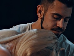 Anal, Grosse bite, Gros seins, Blonde, Sucer une bite, Homosexuelle, Embrassement, Transsexuelle