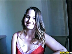 Gros cul, Grosse bite, Gros seins, Sucer une bite, En levrette, Mère que j'aimerais baiser, Pov