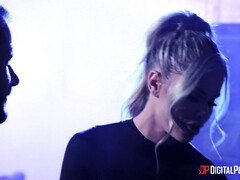 Kont, Grote mammen, Blond, Diep in de keel, Sperma in gezicht, Likken, Kantoor, Nat