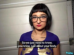 Большие сиськи, Минет, Брюнетки, Деньги, Короткая стрижка, Тощие, Молоденькие, Сиськи