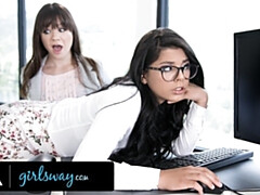 Doigter, Hd, Lesbienne, Bureau, Chatte, Jupe, Tatouage, Nénés