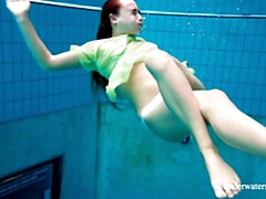 18, ビキニ, ヌード, シャワー, ソフトコア, 一人, 締まりの良い, オッパイの