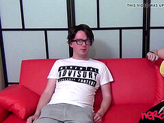 Chubby UK babe deep-throats faux producers shaft to become a star