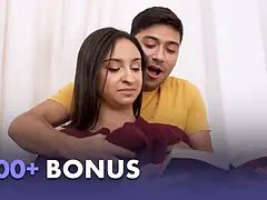 Hot mylf professor heather hendrix gives hubby a blowjob while grading homework - freeuse