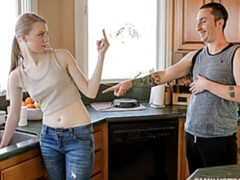 Amateur, Verga grande, Cocina, Tetas naturales, Afeitado, Flaco, Adolescente, Tetas