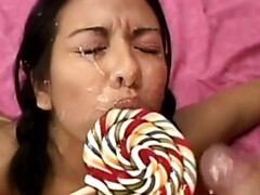 18 jahre, Braunhaarige, Hundestellung, Aufs gesicht abspritzen, Fetisch, Hardcore, Latina, Zierlich