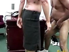 Rubia, Corridas, Penetracion con dedos, Gafas, Pajear, Lamidas, Coño, Tetas