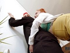 18, 舐める尻, 女 人男 人, Hd, 息子, タトゥー, ティーン, 三人